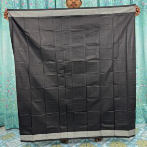 সলিড কালো লুঙ্গি